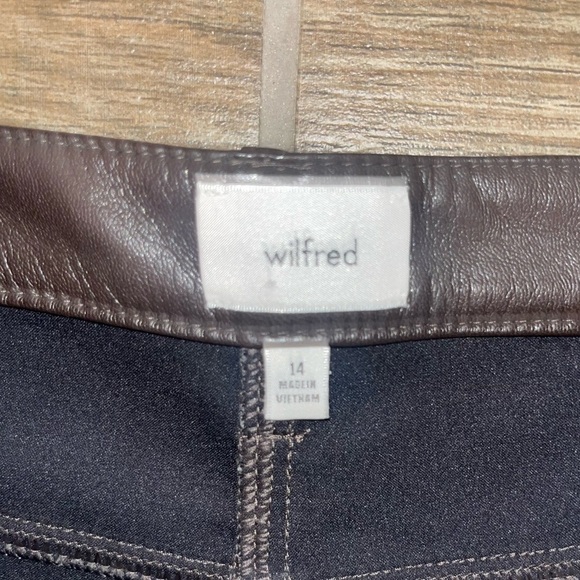 Aritzia Wilfred The Melina Flare Pant Vegan Leather size brown - Picture 2 of 4